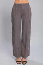 Full-length Tencel Cargo Pants with Multiple Pockets